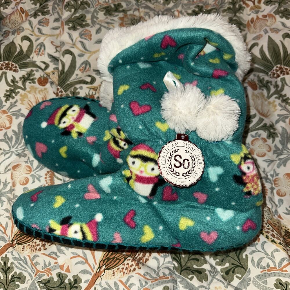 NWT Unisex Authentic American Heritage Penguin White Faux Fur Booties US Sz XL